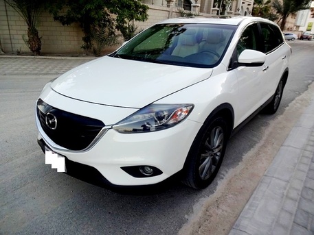 Umm Al Hassam, Vehicles, Cars & Trucks , BHD 11,  Mazda CX-09,  2015,  Automatic,  124000 KM,  Full Option With Sunroof & Leather Seats - Expat Leaving URGENT SALE