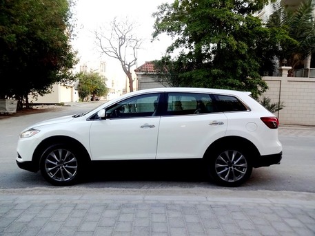 Umm Al Hassam, Vehicles, Cars & Trucks , BHD 11,  Mazda CX-09,  2015,  Automatic,  124000 KM,  Full Option With Sunroof & Leather Seats - Expat Leaving URGENT SALE