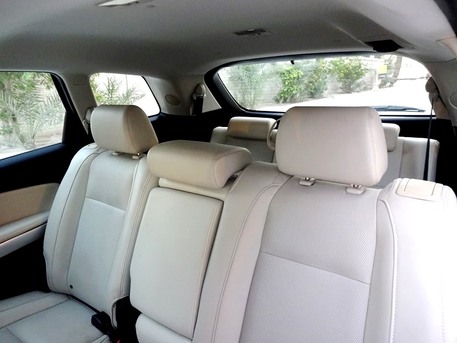 Umm Al Hassam, Vehicles, Cars & Trucks , BHD 11,  Mazda CX-09,  2015,  Automatic,  124000 KM,  Full Option With Sunroof & Leather Seats - Expat Leaving URGENT SALE