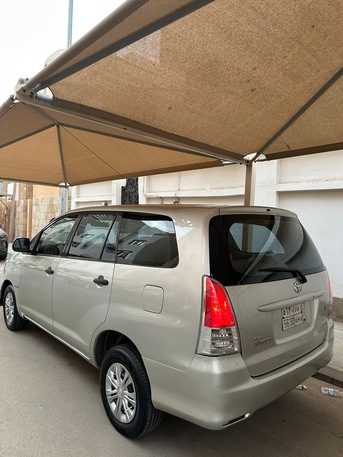 Jeddah, Vehicles, Cars & Trucks , SAR 23000,  Toyota Innova,  2009,  Automatic,  300 KM,  For Sale
