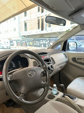 Jeddah, Vehicles, Cars & Trucks , SAR 23000,  Toyota Innova,  2009,  Automatic,  300 KM,  For Sale