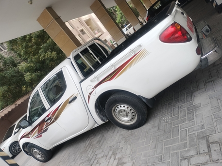 Salmaniya, Vehicles, Cars & Trucks , Mitsubishi L 200,  2014,  Manual,  265000 KM,   Mitsubishi Double Cabin Pic Up