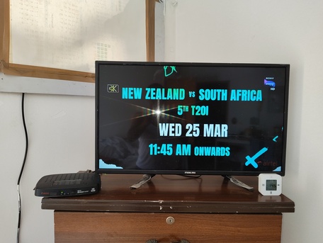 Al Khobar Al Shamalia, Household Items, Smart TV, Cupboard, Shoe Case, TV Bracket , Household Items For Sale