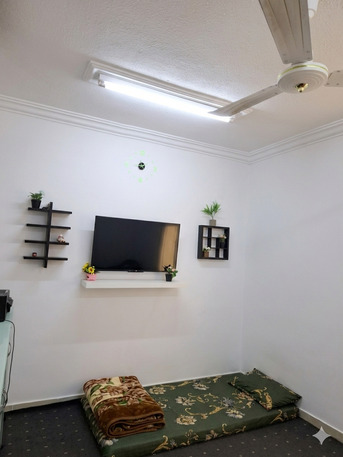 Riyadh, Housing Exchanges, SAR 2000/month,  3 BR,  Family Furnished 3 Bedroom Flat