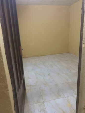Hara, Apartments/Houses, SAR 835/month,  Room For Rent In Naseem Close To Khuraish Road