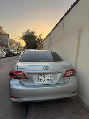 Riyadh, Vehicles, Cars & Trucks , SAR 30000,  ZRE1411,  2012,  Automatic,  303024 KM,  Toyota_Corolla_XLI_1.6L _ Silver_color_for Sale.