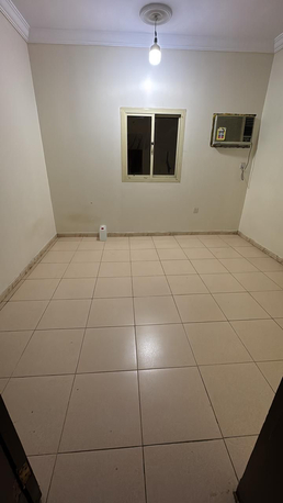 Jeddah, Rooms Available, SAR 1000/year,  Separate Room Avaialble