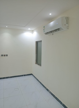 Al Malaz, Rooms Available, SAR 20000/year,  Single Studio Room Available For Rent