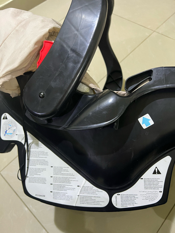 Al Izdihar, Baby & Kid Stuff, SAR 170,  Baby Car Seat - Graco In Excellent Conditions
