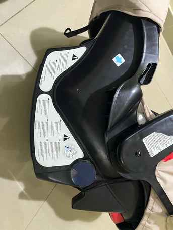 Al Izdihar, Baby & Kid Stuff, SAR 170,  Baby Car Seat - Graco In Excellent Conditions