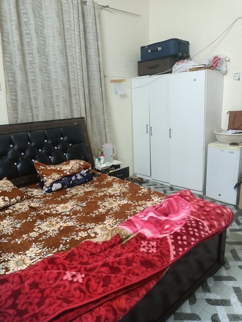 Hara, Housing Exchanges, SAR 1650/month,  1 BR,  .. Sq. Meter,  Full Furnished Family Flat 1. Bhk First Floor ..available  Near  Rajhi Signal (hara)