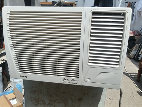 Jeddah, Air Conditioners, Used Window And Split Ac With Installation And One Month Warranty