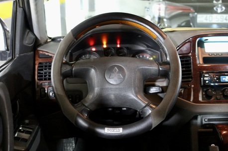 Amman, Vehicles, Cars & Trucks , JOD 2500,  Mitsubishi Pajero,  2006,  Automatic,  2018804 KM,  Diplomatic   Only 2500 JOD