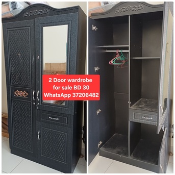Manama, Furniture, BHD 30,  ✅️2 Door Wardrobe For Sale In Good Condition With Delivery