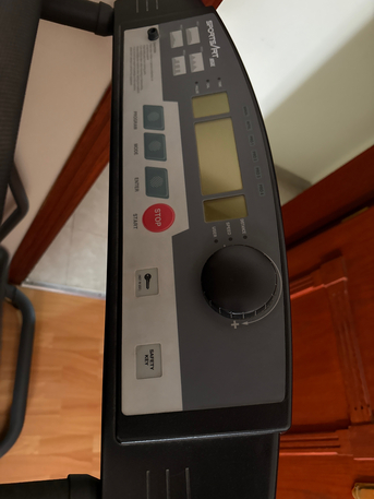 Juffair, Appliances, BHD 100,  Excellent Condition Sparingly Used Tread Mill For Sale