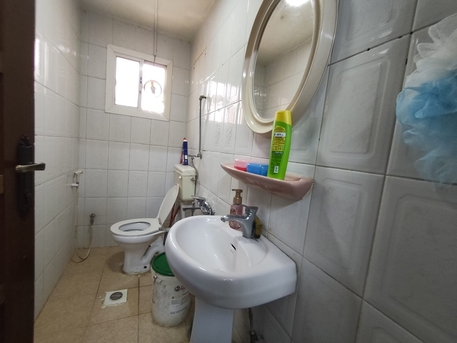 Sanabis, Apartments/Houses, BHD 140/year,  1 BR,  Sanabis:- Furnished Studio Flat On Rent With Ewa..