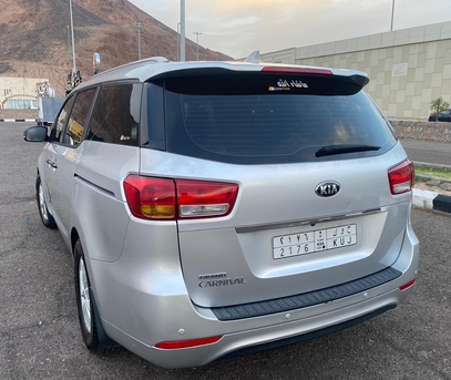 Madinah, Vehicles, Cars & Trucks , SAR 39500,  Kia Carnival,  2016,  Automatic,  23500 KM,