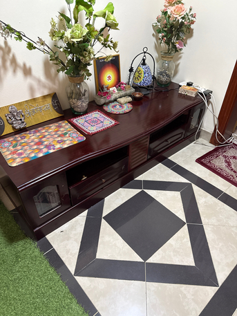 Juffair, Furniture, BHD 15,  3 Pc Showcase For Sale