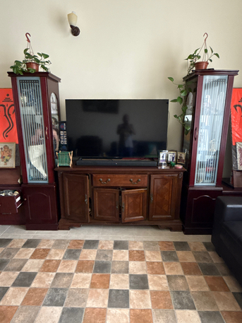 Juffair, Furniture, BHD 15,  3 Pc Showcase For Sale
