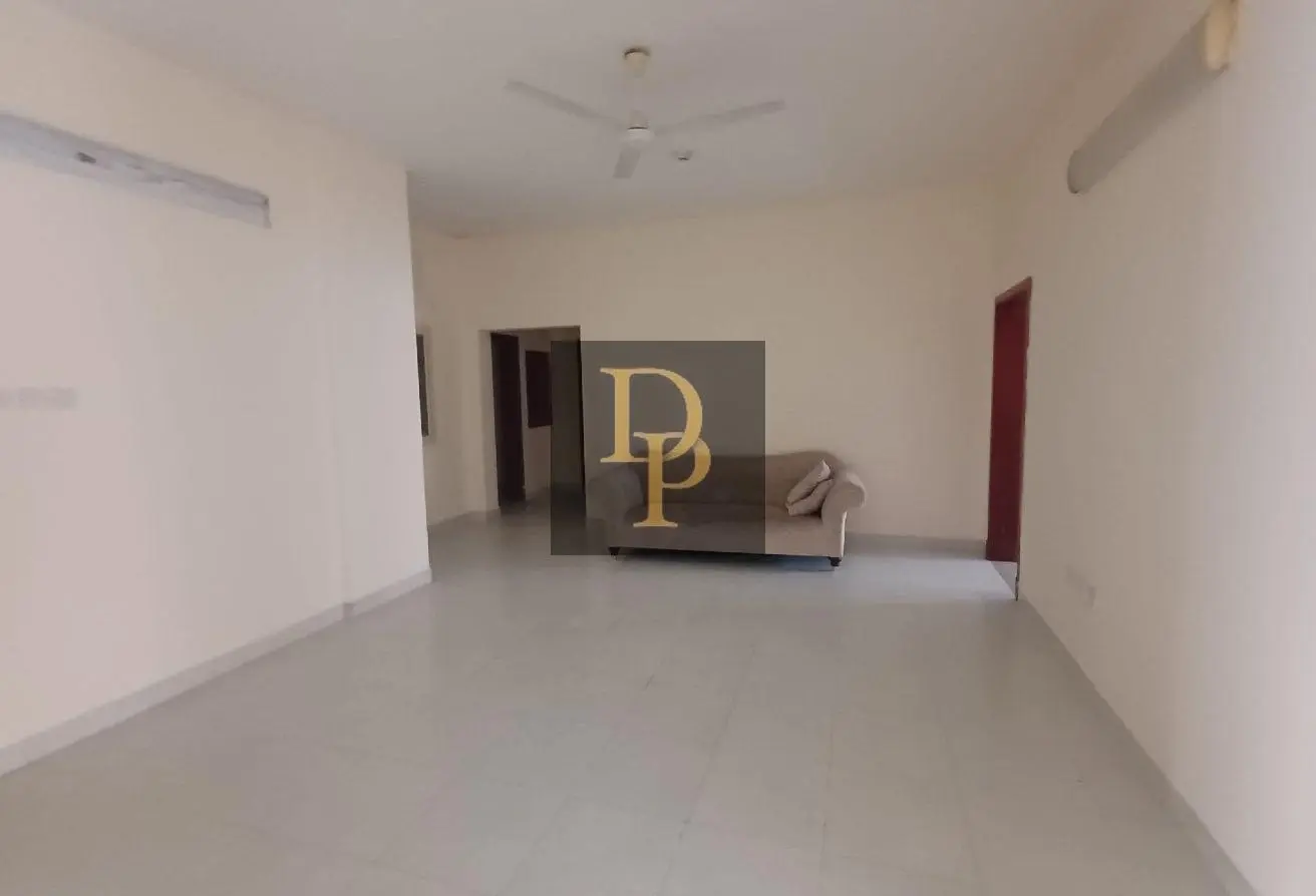 Hoora, Apartments, Flats, Houses & Villas, BHD 300/month,  3 BR,  120 Sq. Meter,  SPACIOUS 3BR APARTMENT | BALCONY | STORE | PARKING &ndash; EXHIBITION ROAD