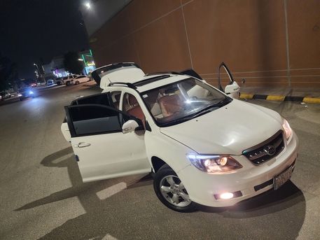 Dammam, Vehicles, Cars & Trucks , SAR 16500,  BYD S6 Plus,  2015,  Automatic,  320000 KM,