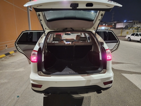 Dammam, Vehicles, Cars & Trucks , SAR 16500,  BYD S6 Plus,  2015,  Automatic,  320000 KM,