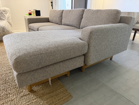 Riyadh, Furniture, SAR 1200,  Westelm Eddy Sectional Sofa