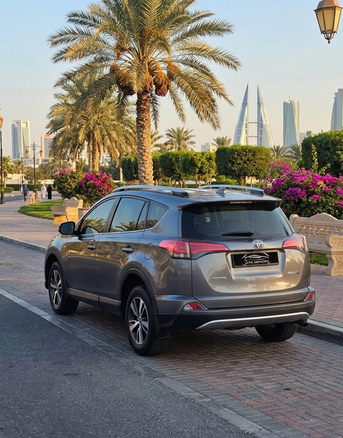 Ras Rumman, Vehicles, Cars & Trucks , BHD 6399,  Toyota RAV4,  2017,  Automatic,  113000 KM,  Toyota Rav 4 -  - Full Option - Zero Accident - Well Maintained