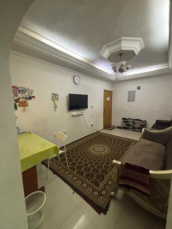 Akrabia, Rooms Available, SAR 750/month,  Furnished,  Furnished Room For Rent In Family Flat