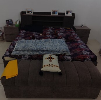 Juffair, Furniture, BHD 120,  3 Beds With Side Drawers