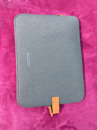 Al-Madinah, Computers, SAR 1,  Apple Mac Book Air M4, Ram 16 GB, Capacity, 512Gb