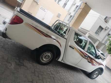 Salmaniya, Vehicles, Cars & Trucks , Mitsubishi L 200,  2014,  Manual,  265000 KM,   Mitsubishi Double Cabin Pic Up