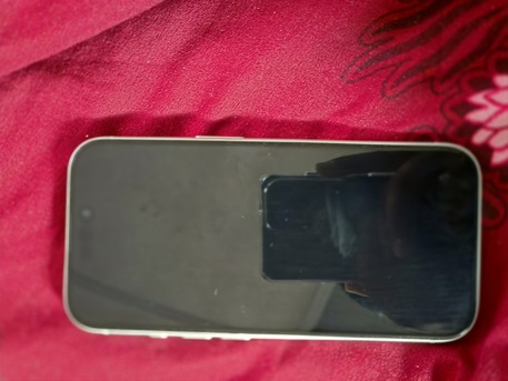 Al Murabba, Mobile Phones, SAR 4200,  IPhone 17 Pro For Sale Silver Colour