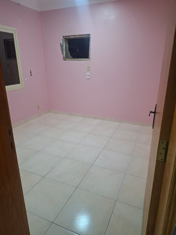 Khobar, Apartments/Houses, SAR 12600/year,  1 BR,  Clean Apartment For Rent - Bayouniya Area/ Abgaig Street X 19