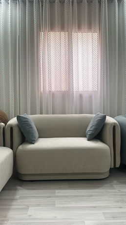 Riyadh, Furniture, SAR 2000,  Sofa Set & Side Table For Sale - Looks Brand New