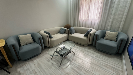 Riyadh, Furniture, SAR 2000,  Sofa Set & Side Table For Sale - Looks Brand New