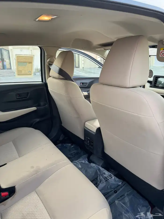 Jubail, Vehicles, Cars & Trucks , SAR 52000,  Toyota Yaris,  2023,  Automatic,  56 KM,  Specifications / *  Transmission *  Windows * Rear Camera * 4 Cylinders