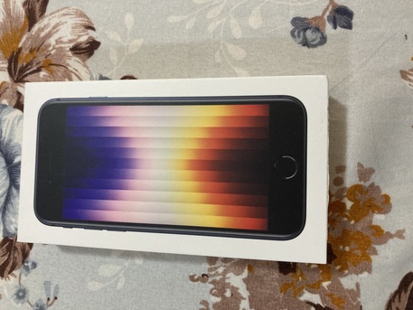 Al Malaz, Mobile Phones, SAR 1000,  IPhone SE 2022 (3rd Gen) 5G Black 64GB