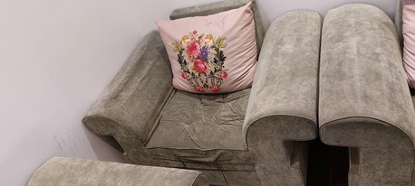 Al Andalus, Furniture, SAR 400,  7 Seater American Sofa Set