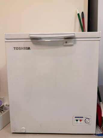 Manama, Appliances, BHD 2036,  Toshiba Freezer & Gas Cooker Set Available