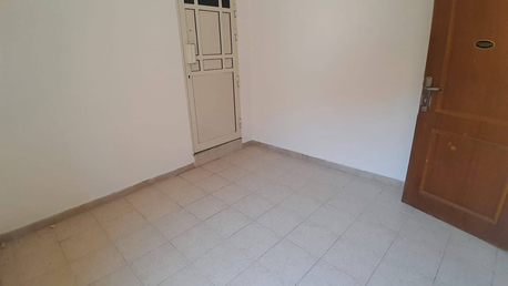 Manama, Apartments/Houses, BHD 115,  2 BR,  Ras Ruman:- Close To Nazih/Almoayyed Parking.  2Bhk  Flat On Rent.  Bd 115/- Without EVA