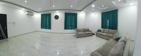 Hidd, Apartments/Houses, BHD 320/month,  3 BR,  Flat 3bhk Semi Furnished New Hidd