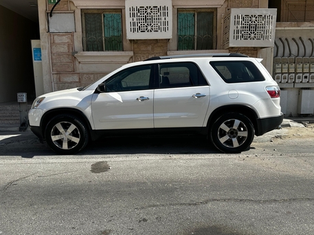Dammam, Vehicles, Cars & Trucks , SAR 23000,  Gmc Acadia,  2012,  Automatic,  301000 KM,