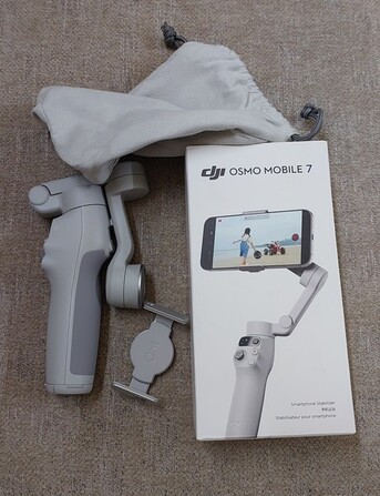 Riyadh, Electronics, SAR 250,  SAR 250, DJI Osmo Mobile 7 Gimbal - Never Used