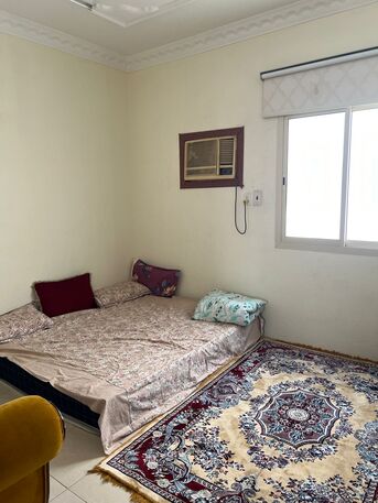 Dammam, Apts/Flats Wanted, SAR 1000/month,  1 BR,  Furnished Room Available For Working Professionals Bachelors Only. SAR 1000/month