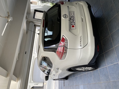 Muharraq, Vehicles, Cars & Trucks , BHD 3700,  Nissan E-xtrail,  2015,  Automatic,  206000 KM,