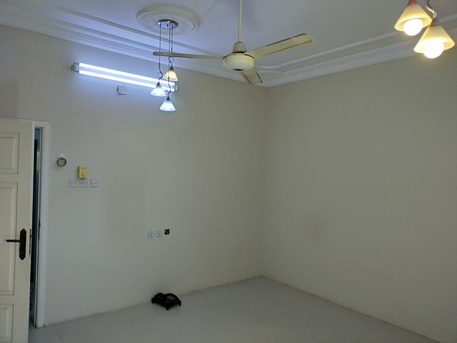 Yanbu, Rooms Available, SAR 380/month,  0 Sq. Meter,  Batchelder Room For Rent