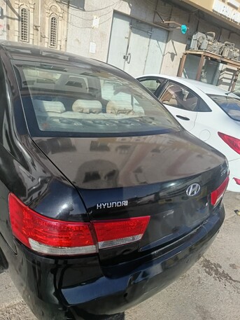 Hara, Vehicles, Cars & Trucks , SAR 10000,  Hyundai Sonata,  2007,  Automatic,  400000 KM,  URGENT FOR SALE 10000 SAR  MODEL