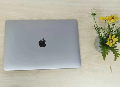 Al Olaya, Computers, SAR 1550,  MacBook Air A2337 | M1 | 8GB | 256GB SSD | شاشة 13.3&rdquo; Retina