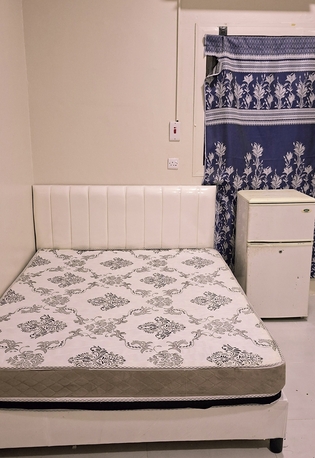 Riyadh, Furniture, SAR 550,  Queen Bed + Fridge For Sale